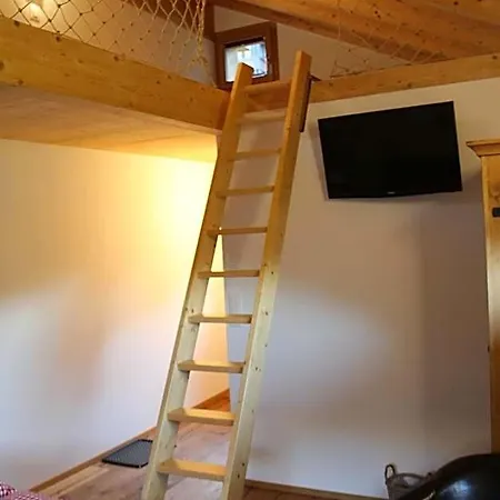 Haengebrigga Bed & Breakfast *