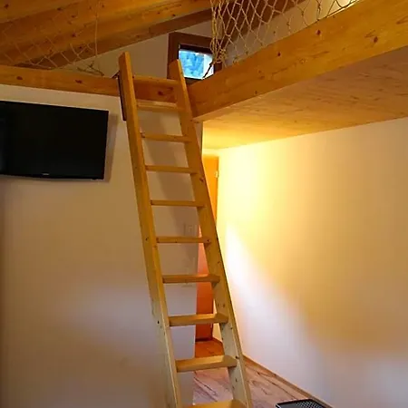 Haengebrigga Bed & Breakfast *