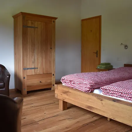 Haengebrigga Bed & Breakfast *