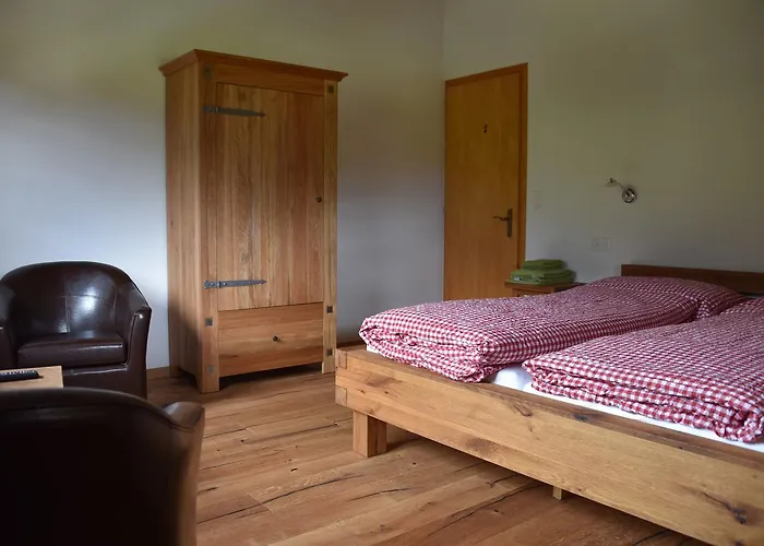 Hängebrigga Frühstückspension *