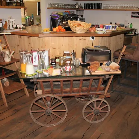 Haengebrigga Bed and Breakfast